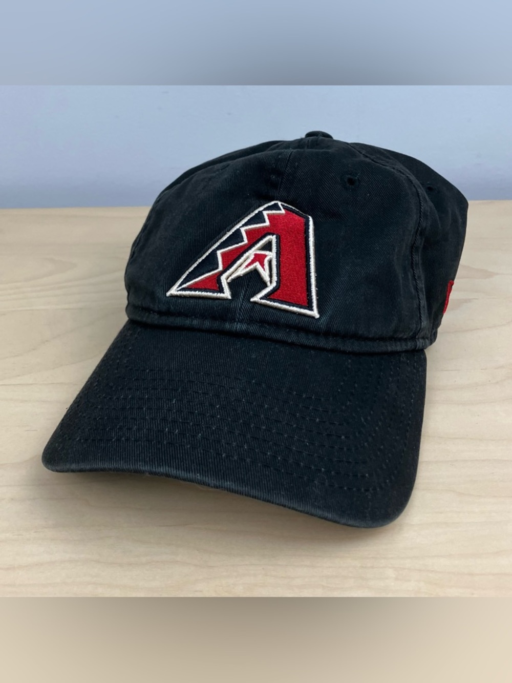 New Era Arizona Diamondbacks MLB Strapback Hat Black Red Embroidered Logo